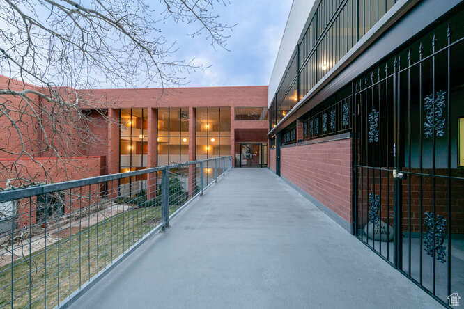 850 S Donner Way #501, Salt Lake City, Utah image 2