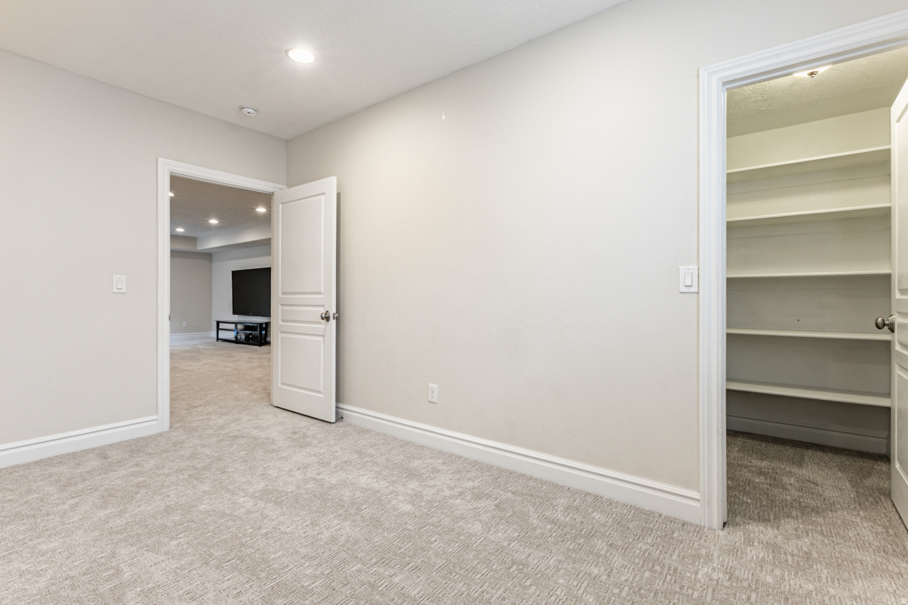 IVORY CROSSING 503 - Residential