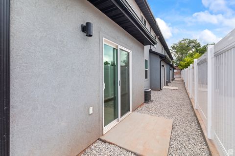 Tiny photo for 150 S 100 E, Richfield, UT 84701 (MLS # 2108987)