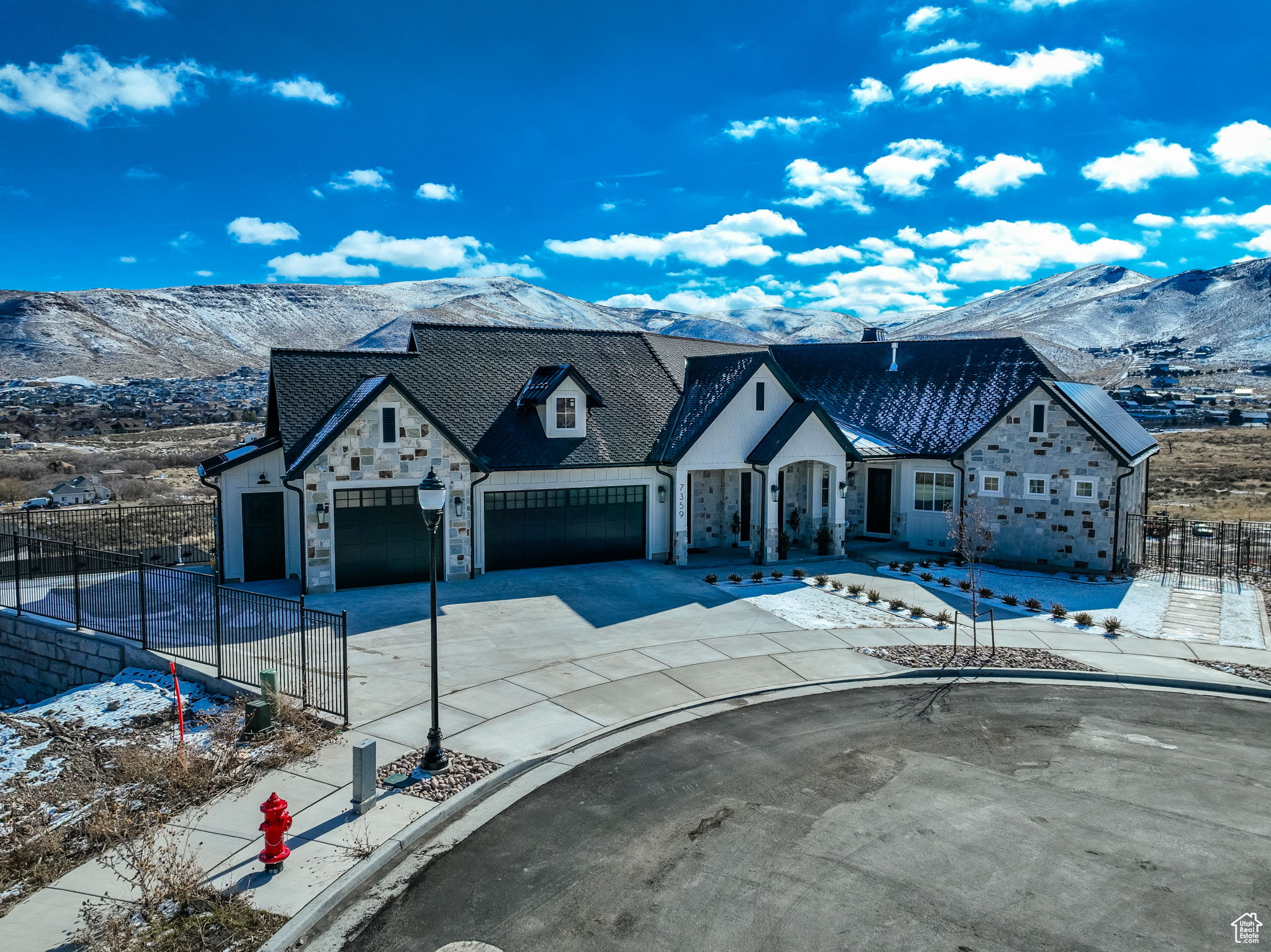 7359 W Robins Nest Cir, Herriman, Utah image 3