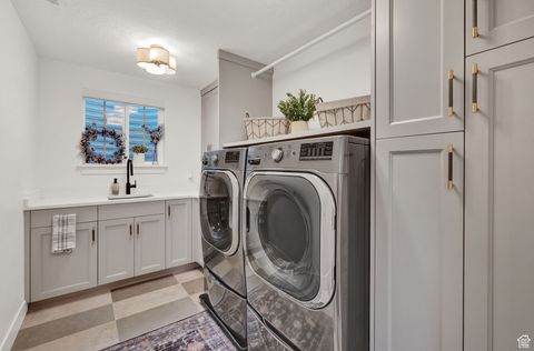 Tiny photo for 7359 W ROBINS NEST CIR, Herriman, UT 84096 (MLS # 2060233)