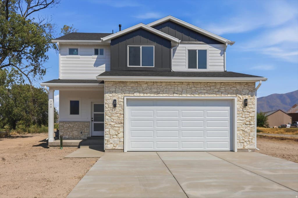 Photo of 740 N 6000 W, Garland, UT 84312 (MLS # 2177863)