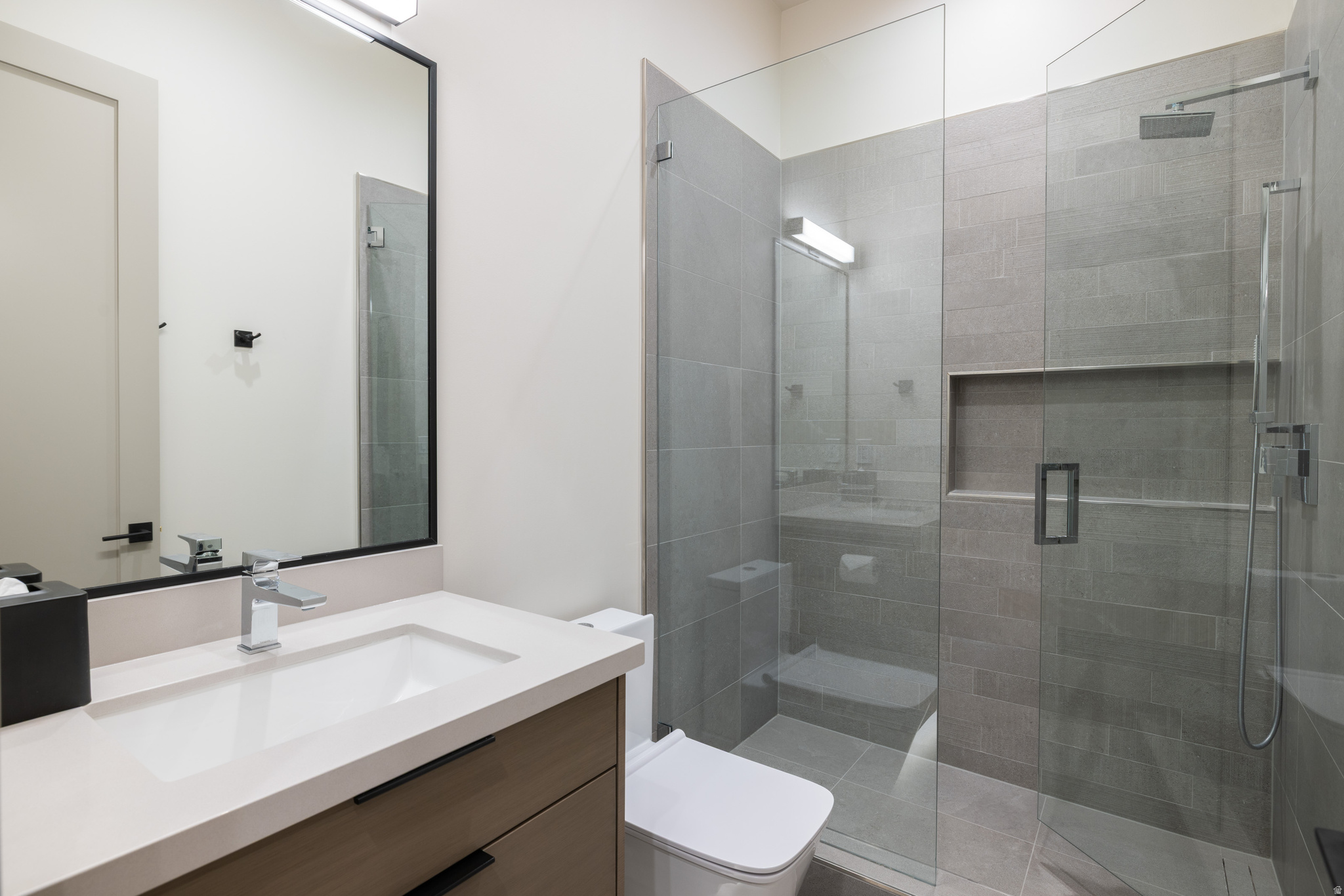 FROSTWOOD - Residential