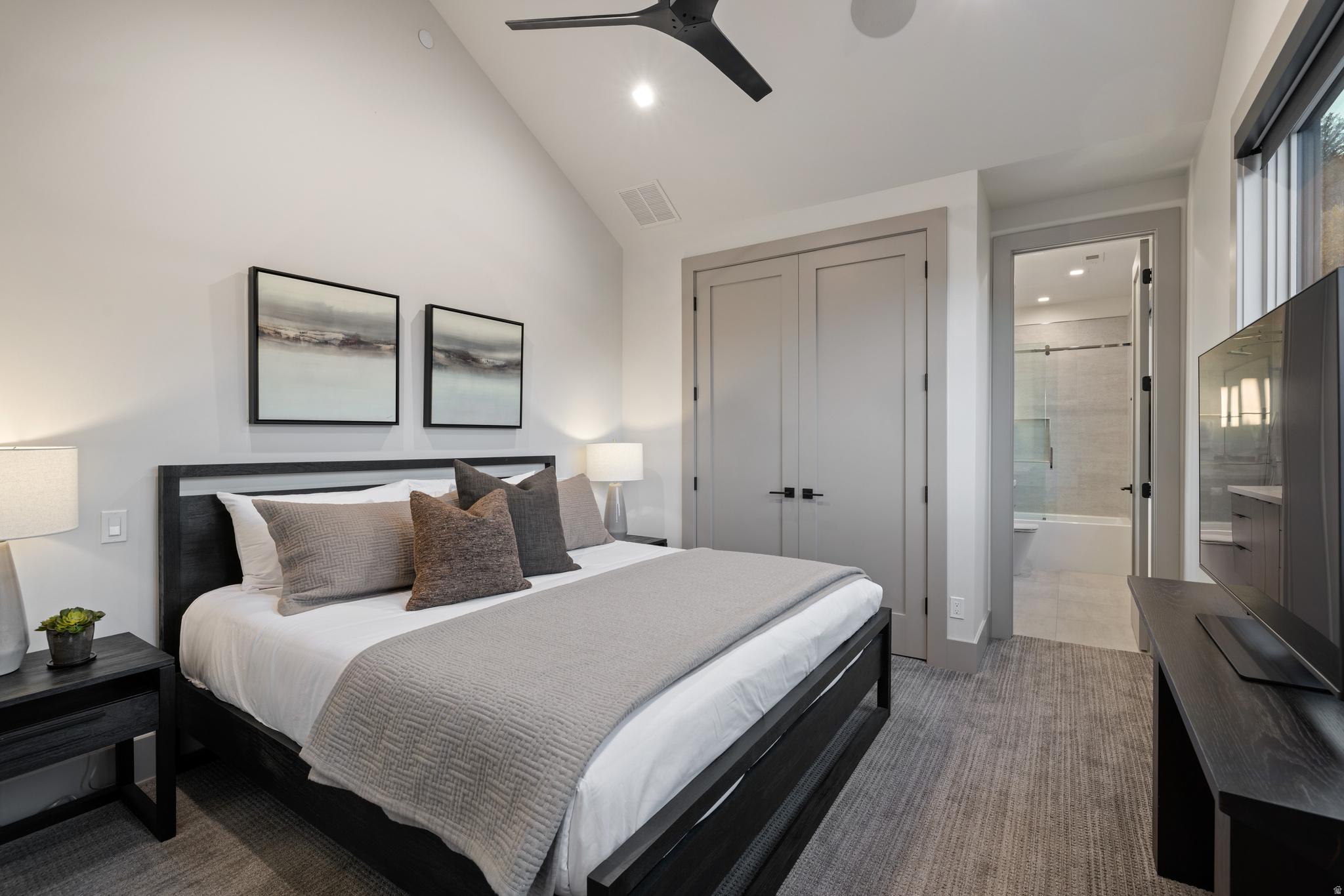 FROSTWOOD - Residential