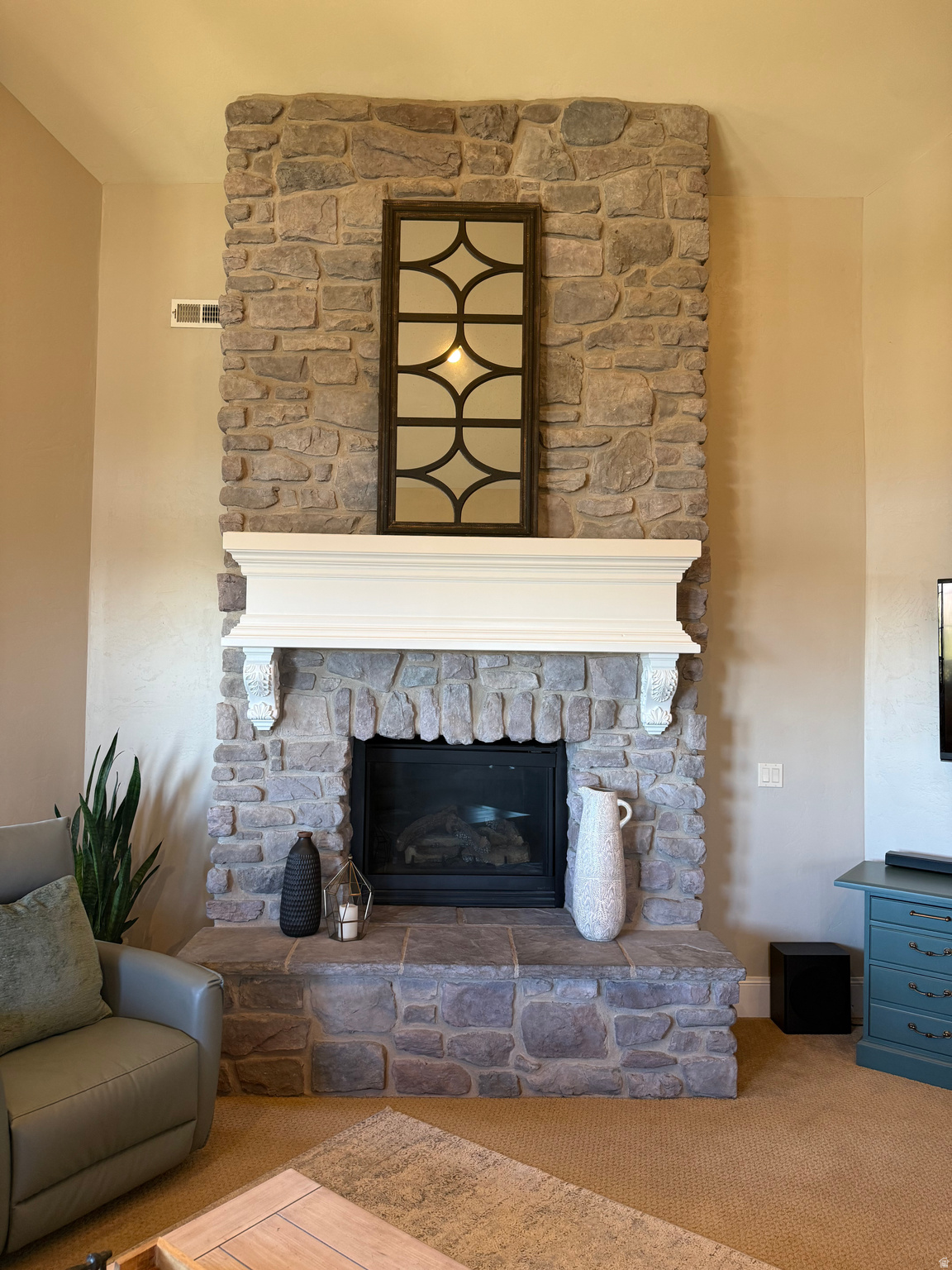 SUNCREST - Residential