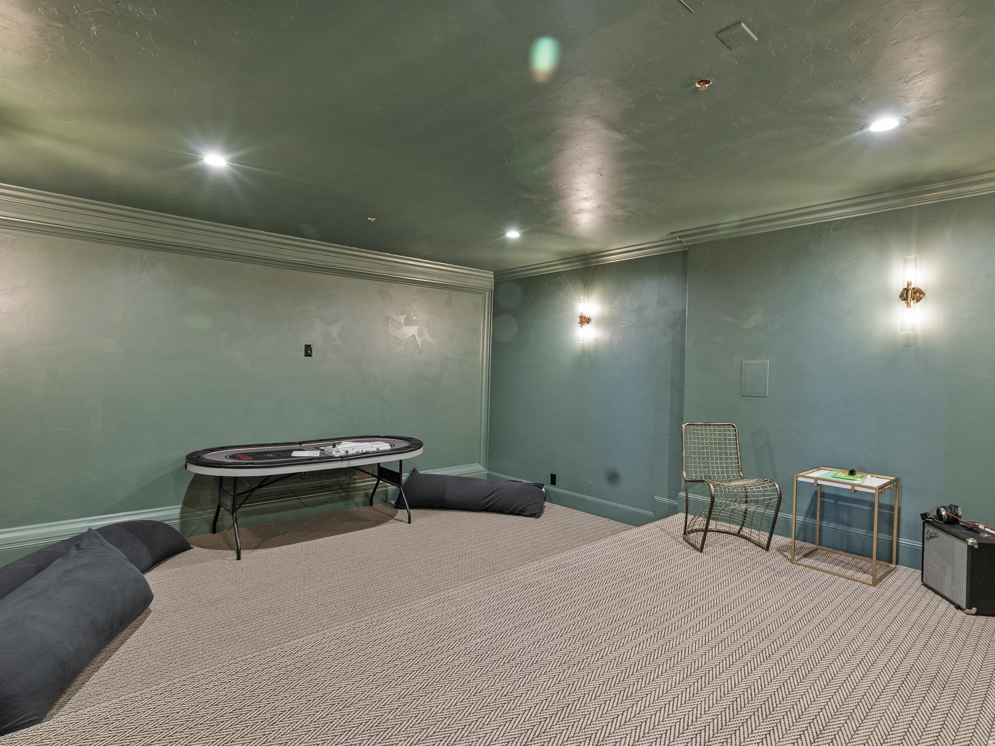 SUNCREST - Residential