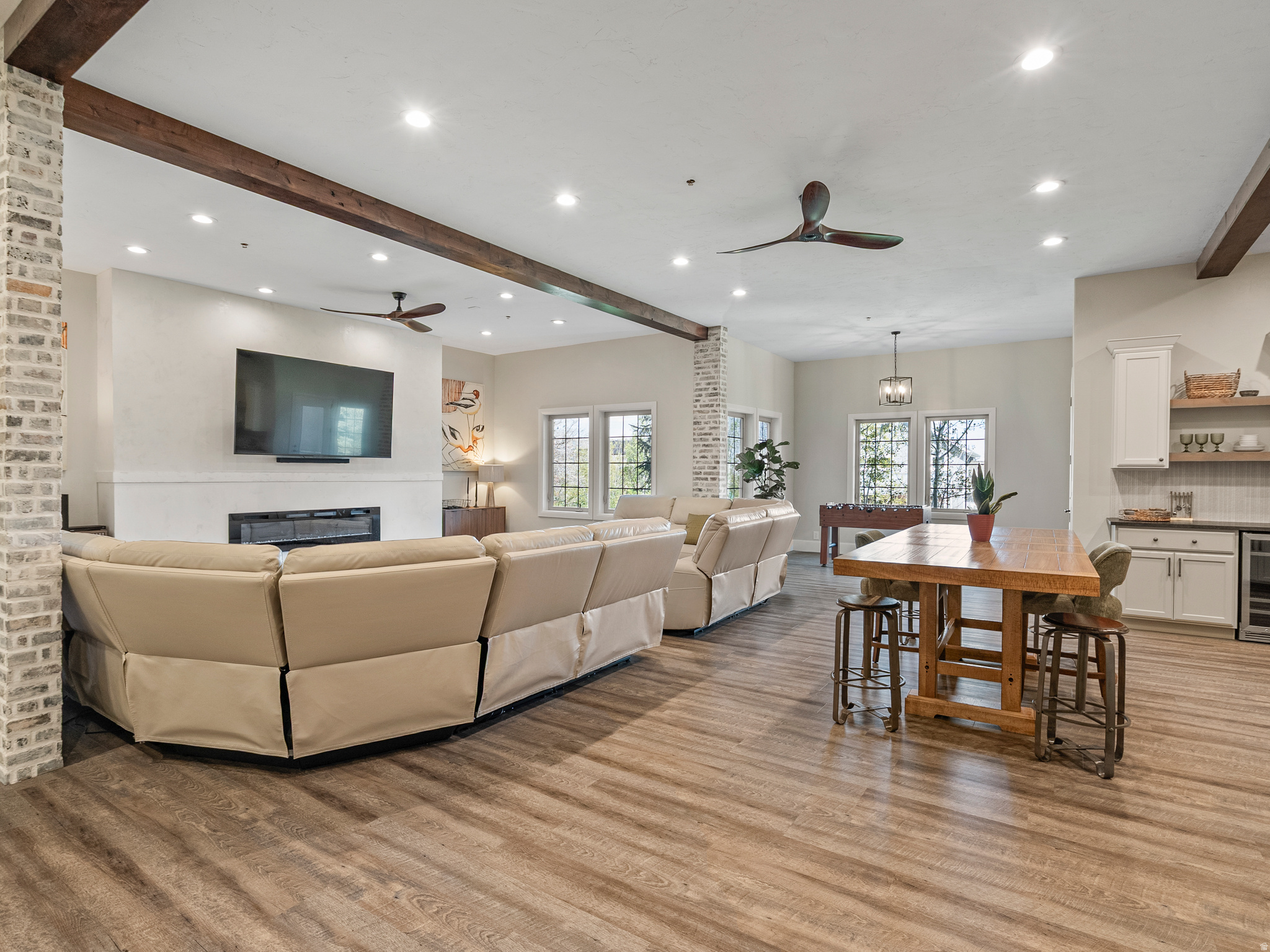 SUNCREST - Residential