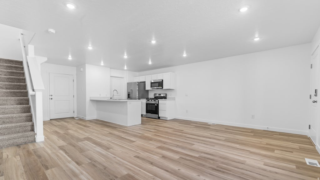 Photo of 1688 N COPPER CANYON AVE #1304, Tooele, UT 84074 (MLS # 2181131)