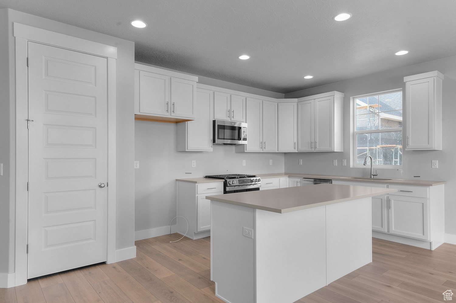 HIDDEN OAKS COLLECTION 603 - Residential