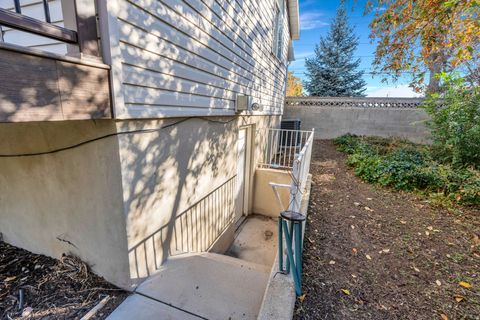Tiny photo for 6072 S 700 W, Murray, UT 84123 (MLS # 2123713)