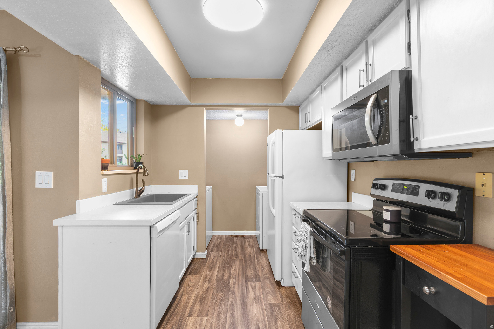 JEFFERSON PLACE - Residential