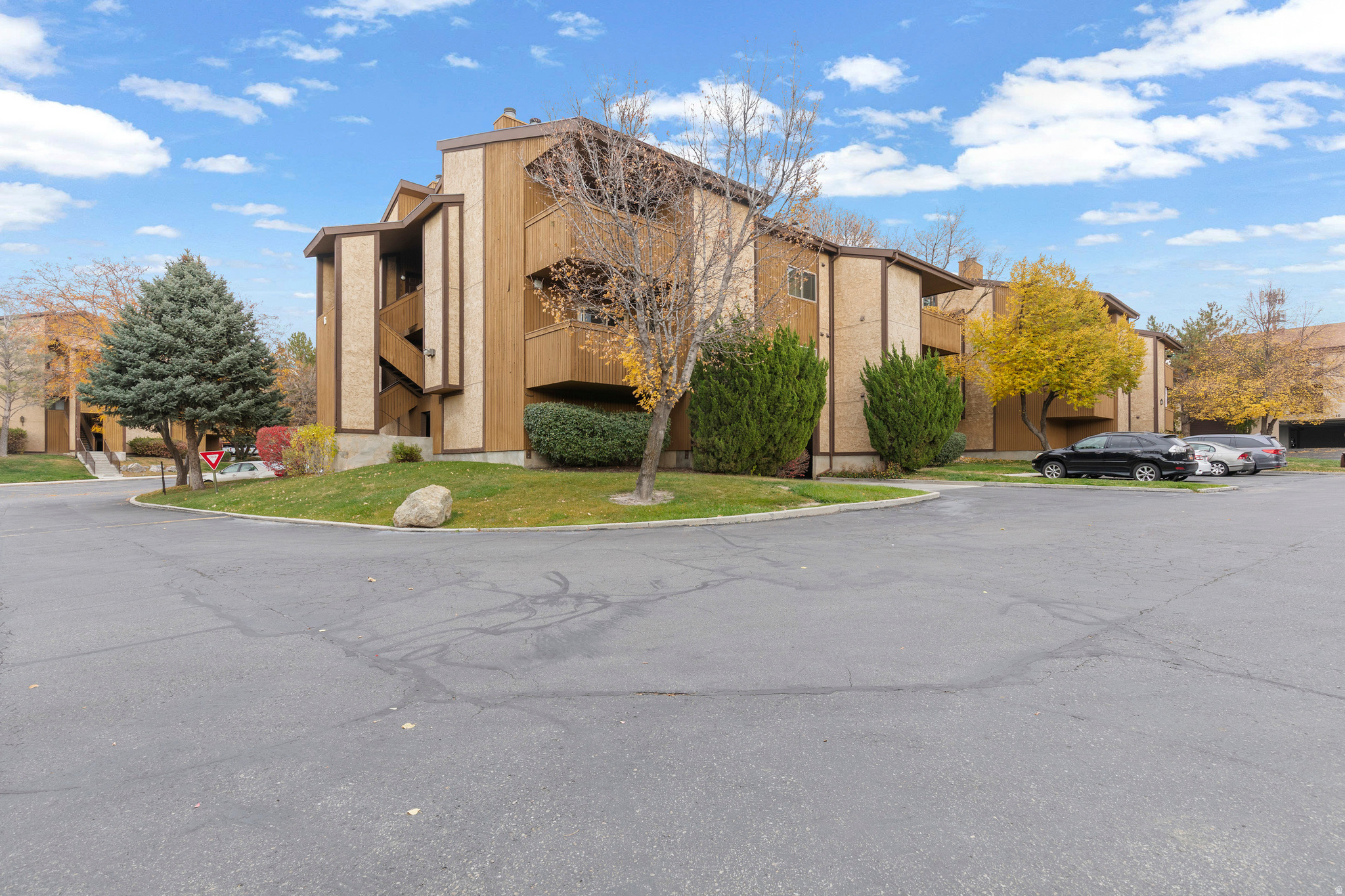 JEFFERSON PLACE - Residential