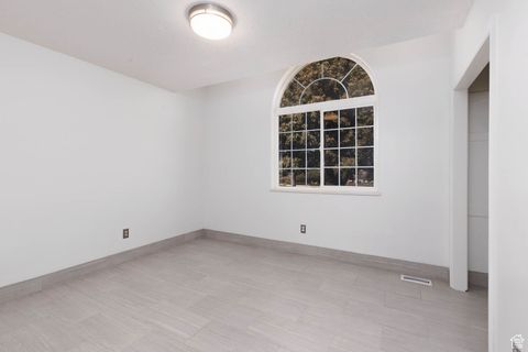 Tiny photo for 805 S 300 E, Ephraim, UT 84627 (MLS # 2098916)