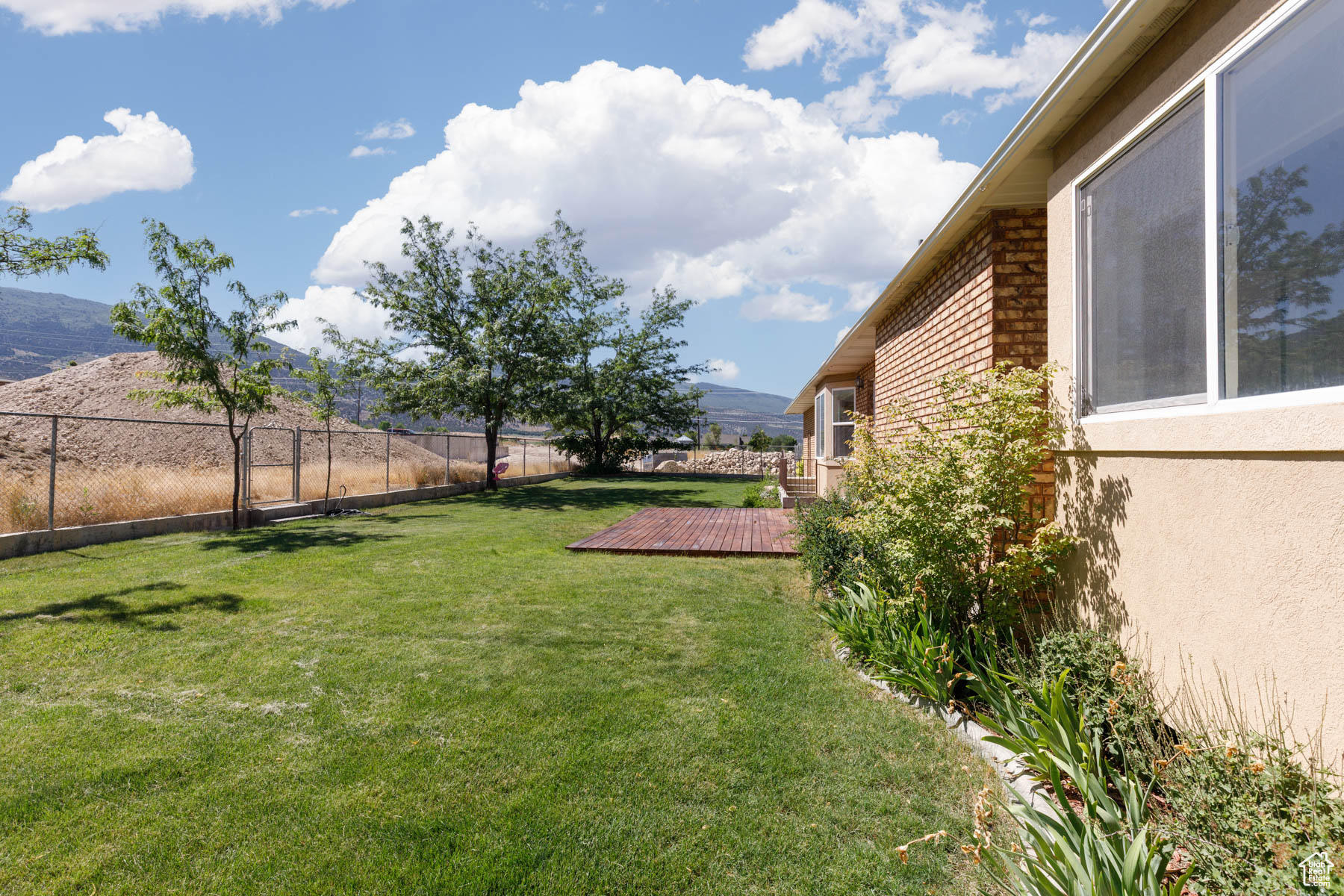 EPHRAIM - Residential