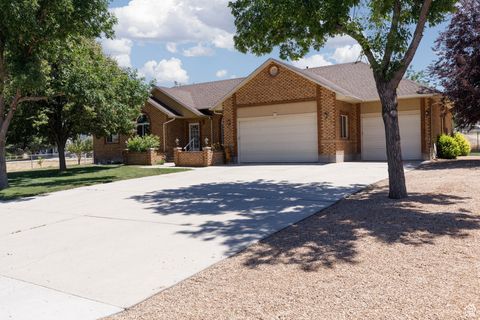 Tiny photo for 805 S 300 E, Ephraim, UT 84627 (MLS # 2098916)