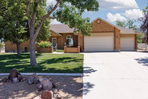 Tiny photo for 805 S 300 E, Ephraim, UT 84627 (MLS # 2098916)