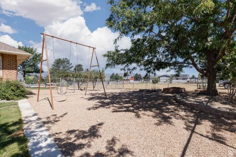 Tiny photo for 805 S 300 E, Ephraim, UT 84627 (MLS # 2098916)