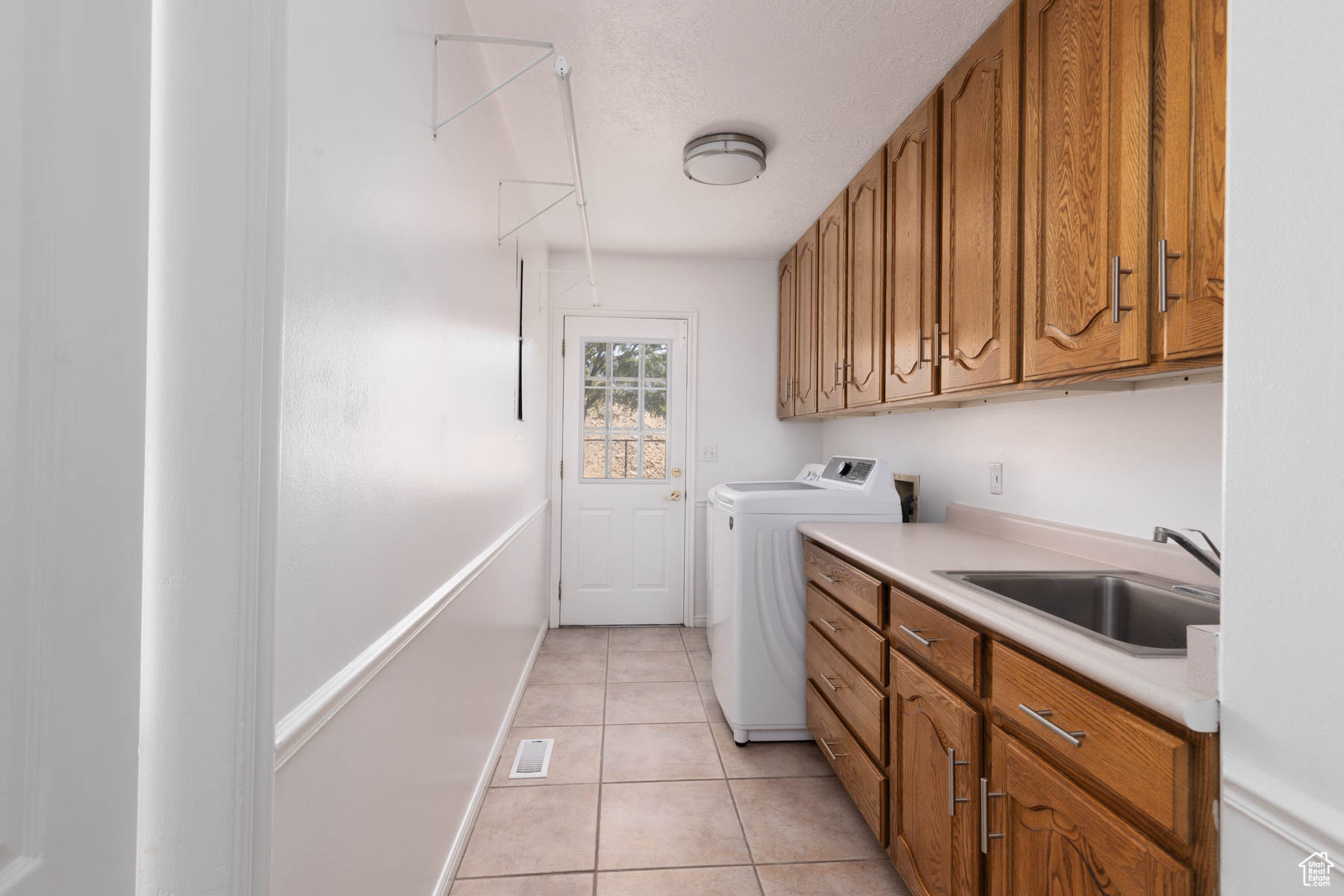 EPHRAIM - Residential