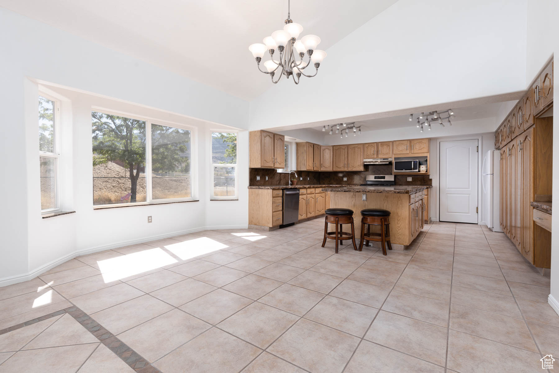 EPHRAIM - Residential