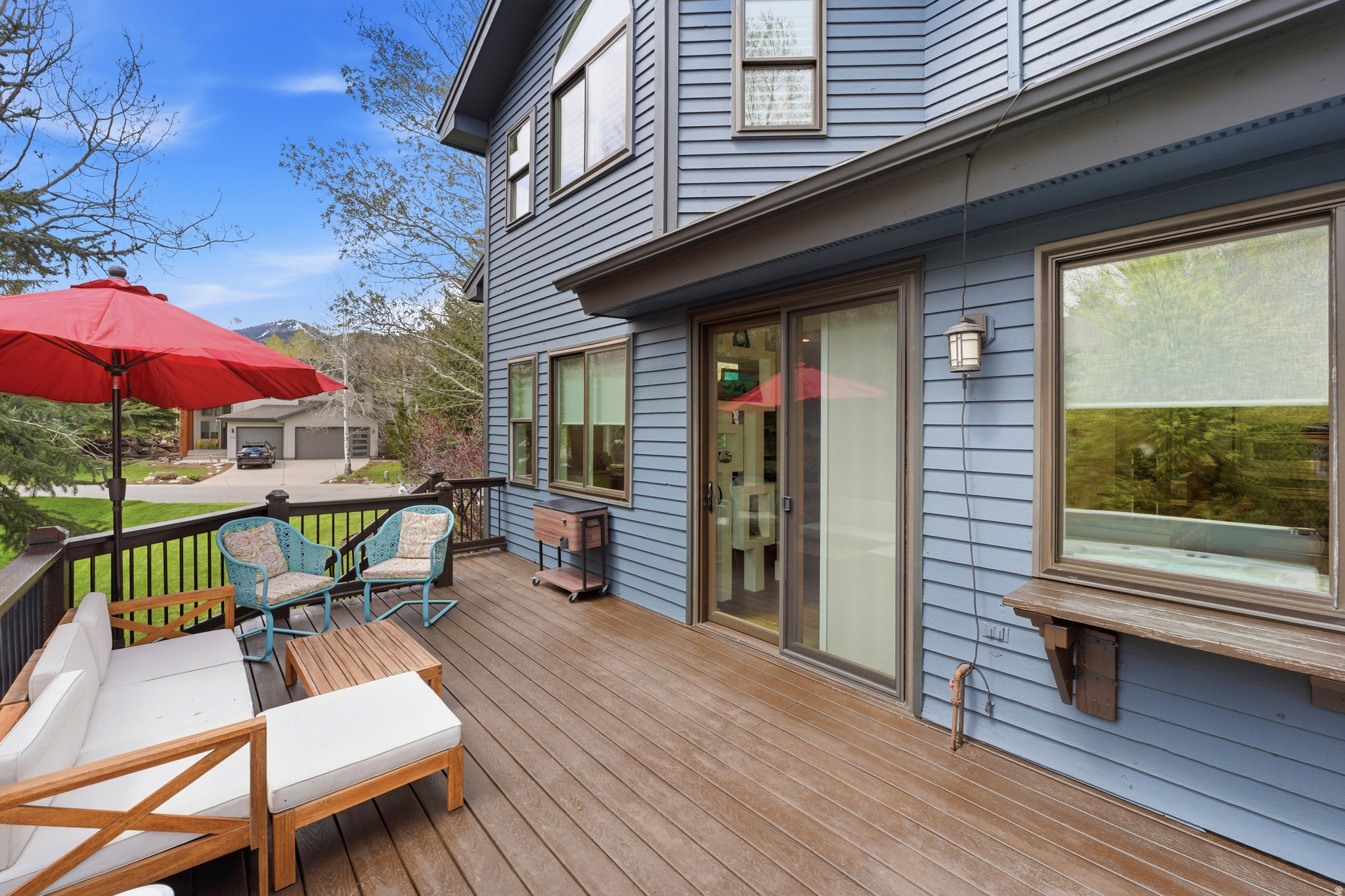 SILVER SPRINGS - Residential
