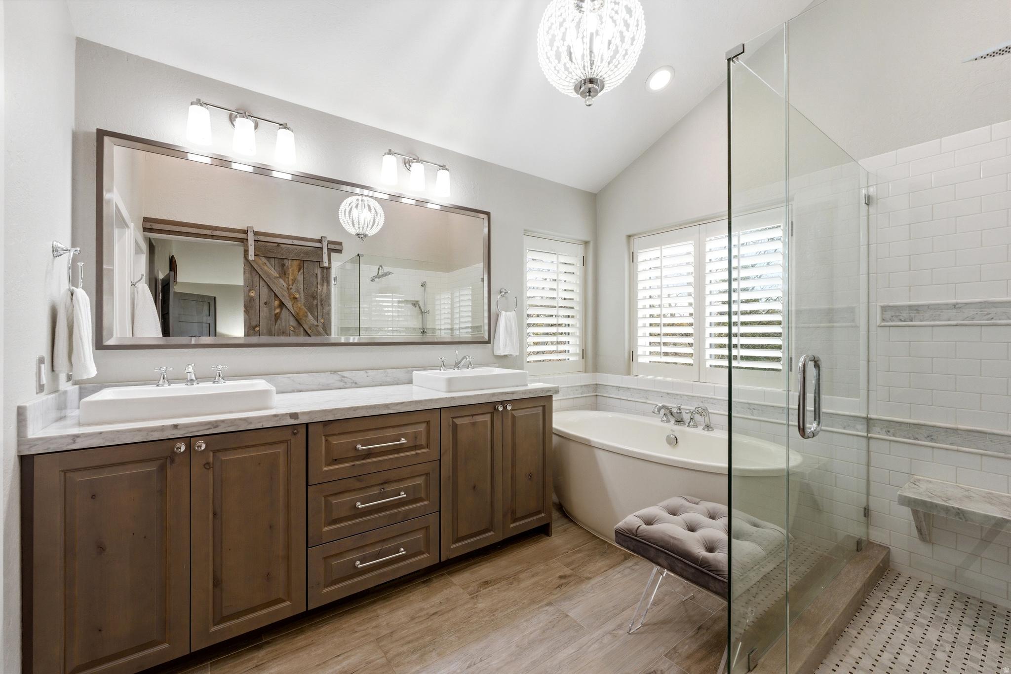 SILVER SPRINGS - Residential