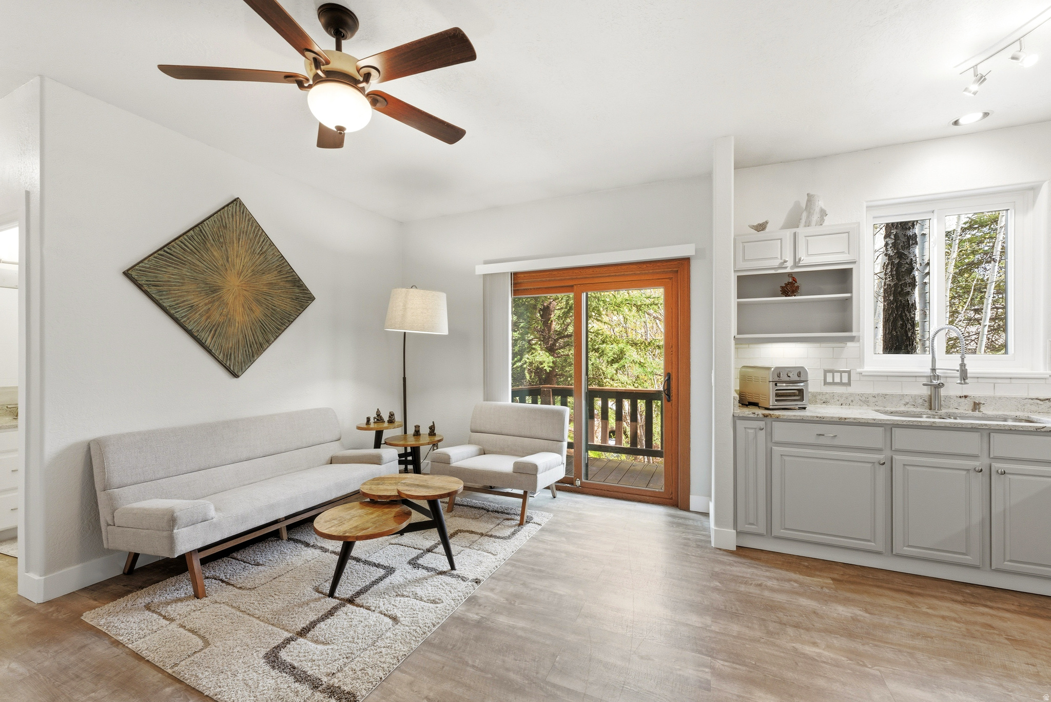 SILVER SPRINGS - Residential