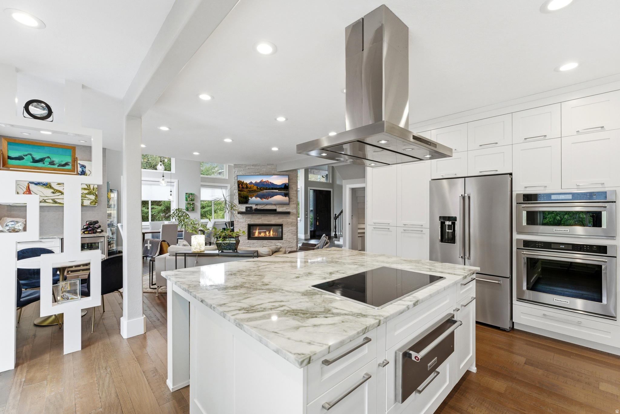 SILVER SPRINGS - Residential