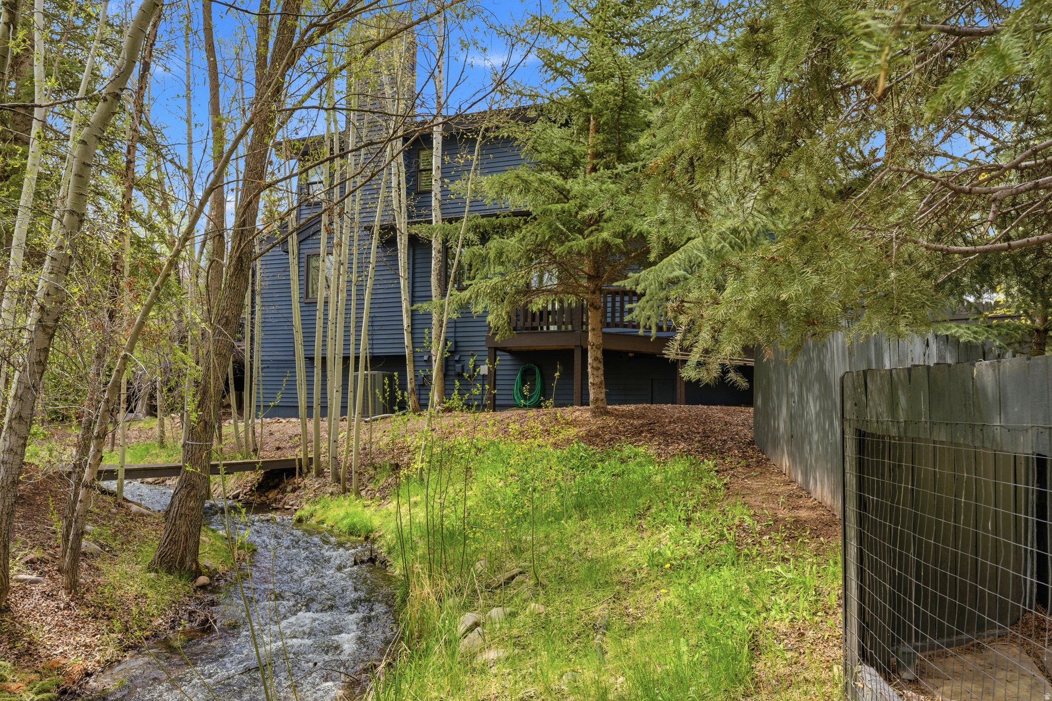 SILVER SPRINGS - Residential