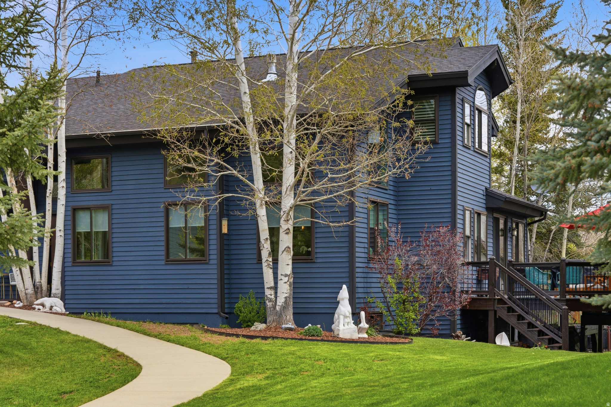 SILVER SPRINGS - Residential