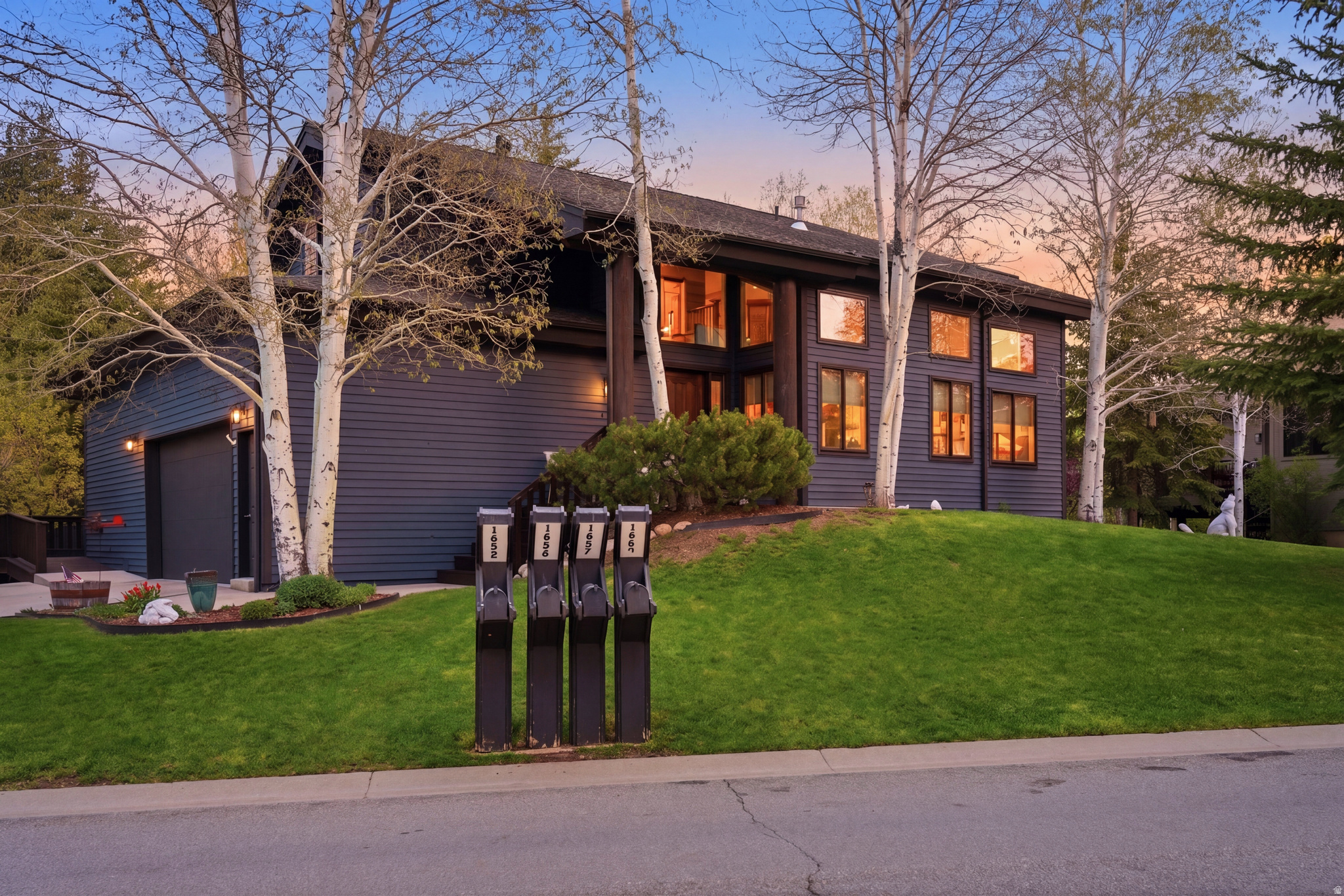 SILVER SPRINGS - Residential