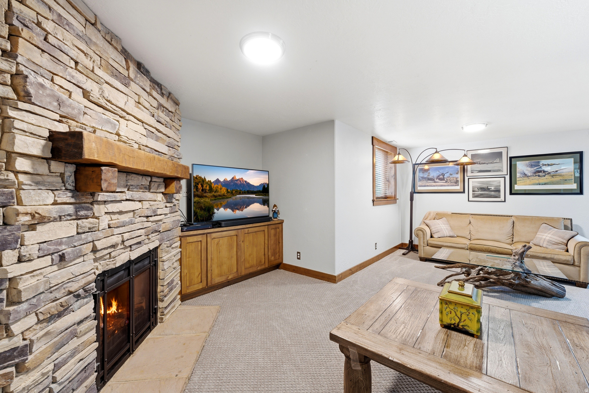 SILVER SPRINGS - Residential