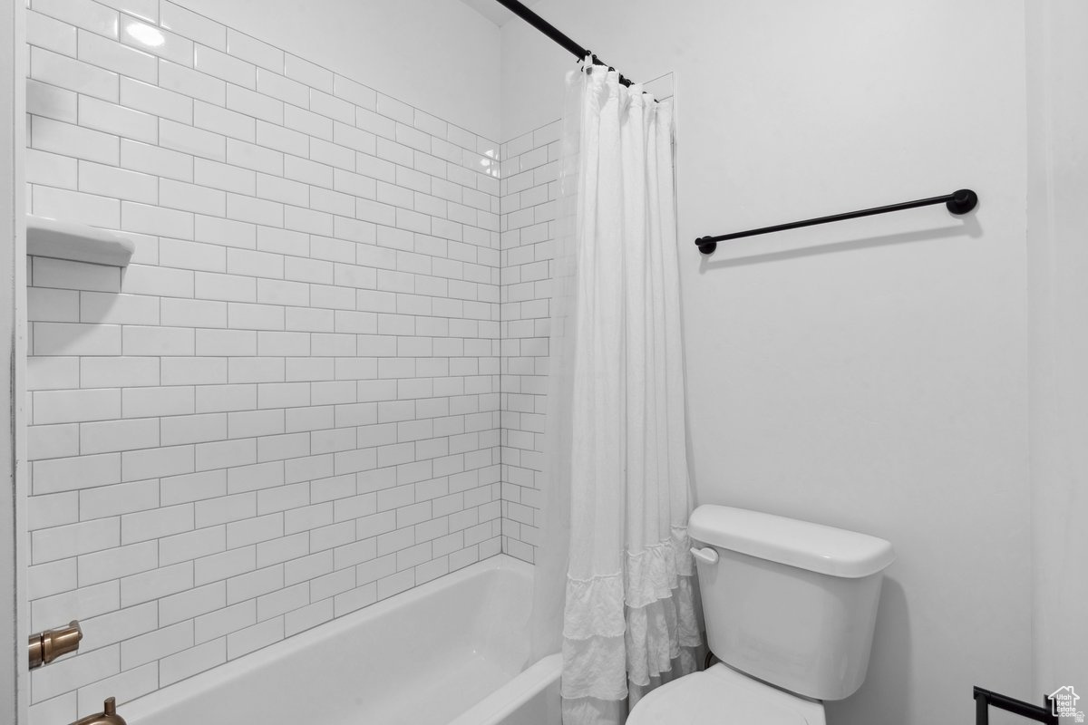 DAYBREAK - Residential