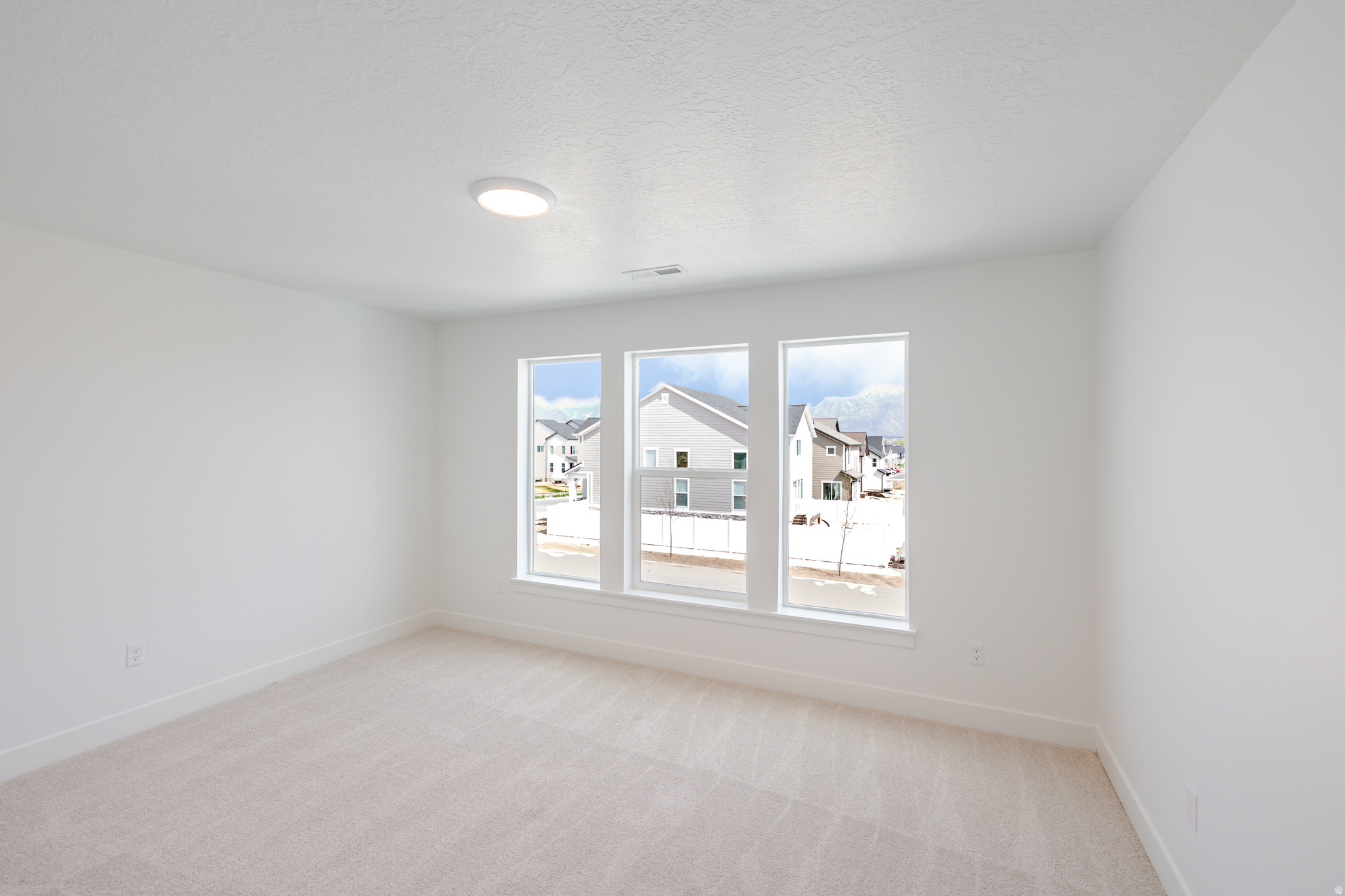 RIVER POINT - Residential