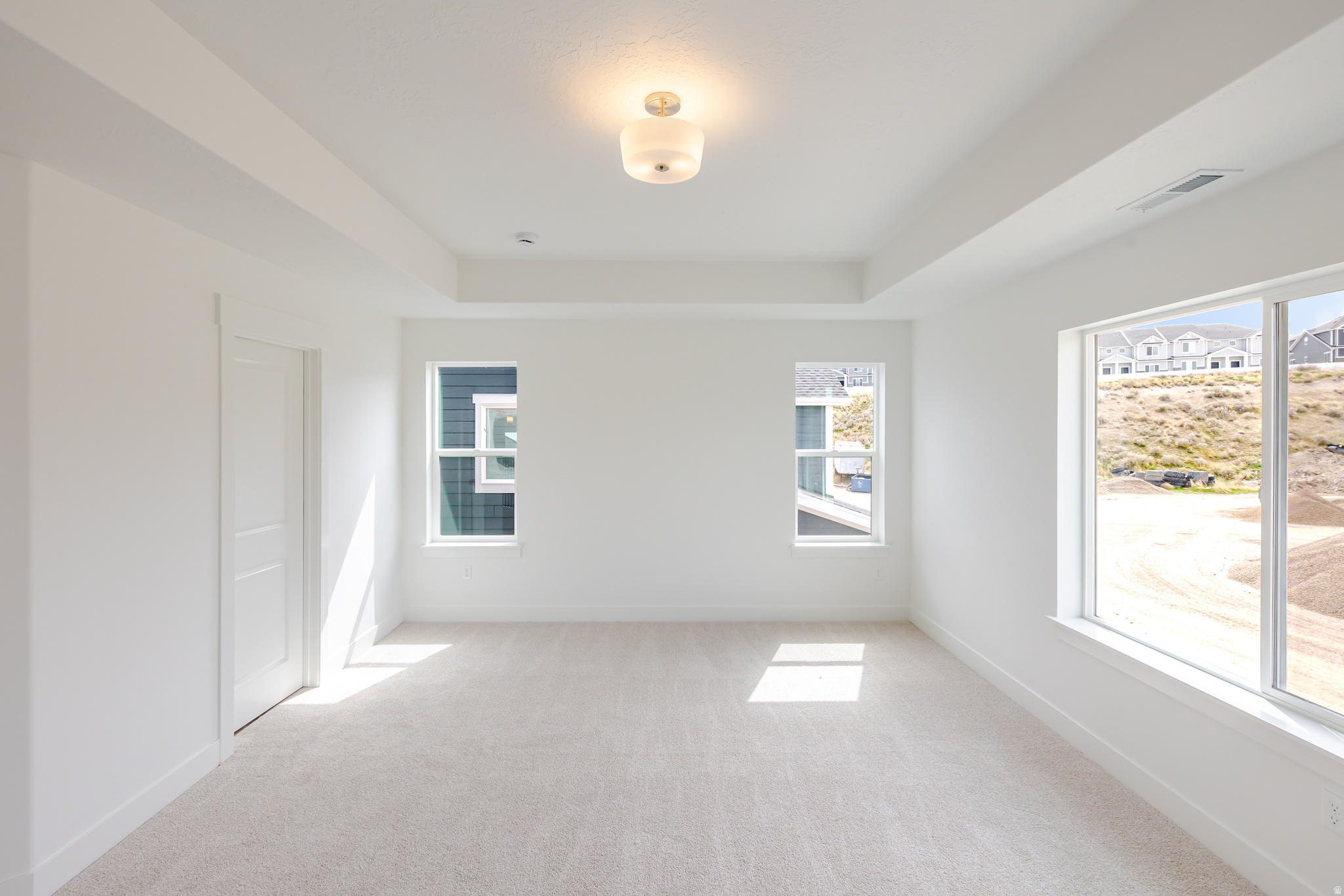 RIVER POINT - Residential