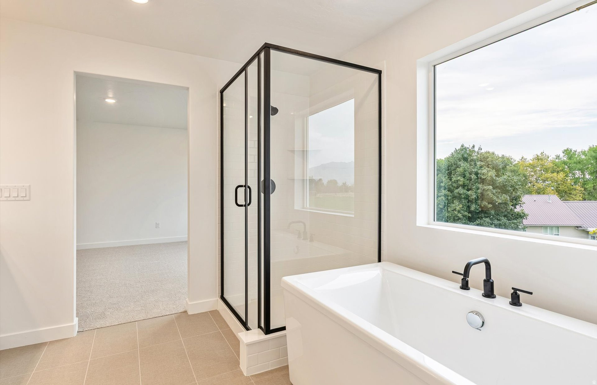 FOOTHILLS - Residential