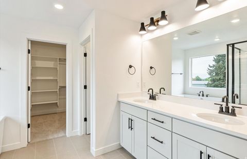 Tiny photo for 1001 E 250 S #20, Salem, UT 84653 (MLS # 2121070)