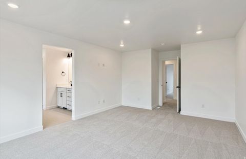 Tiny photo for 1001 E 250 S #20, Salem, UT 84653 (MLS # 2121070)