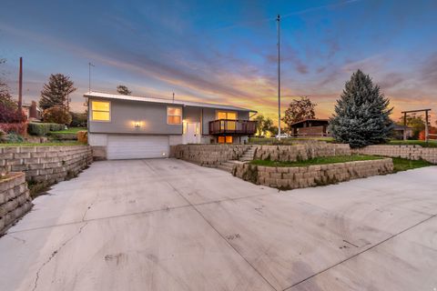 Tiny photo for 390 S SALEM DR, Salem, UT 84653 (MLS # 2140223)