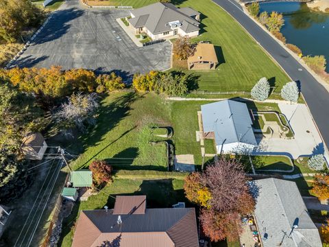 Tiny photo for 390 S SALEM DR, Salem, UT 84653 (MLS # 2140223)