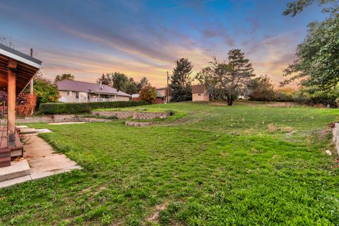 Tiny photo for 390 S SALEM DR, Salem, UT 84653 (MLS # 2140223)