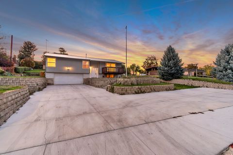 Tiny photo for 390 S SALEM DR, Salem, UT 84653 (MLS # 2140223)