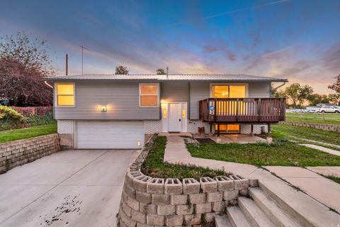 Tiny photo for 390 S SALEM DR, Salem, UT 84653 (MLS # 2140223)