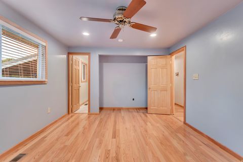 Tiny photo for 390 S SALEM DR, Salem, UT 84653 (MLS # 2140223)