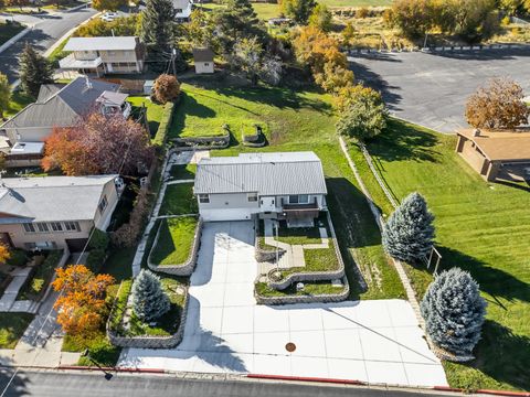 Tiny photo for 390 S SALEM DR, Salem, UT 84653 (MLS # 2140223)