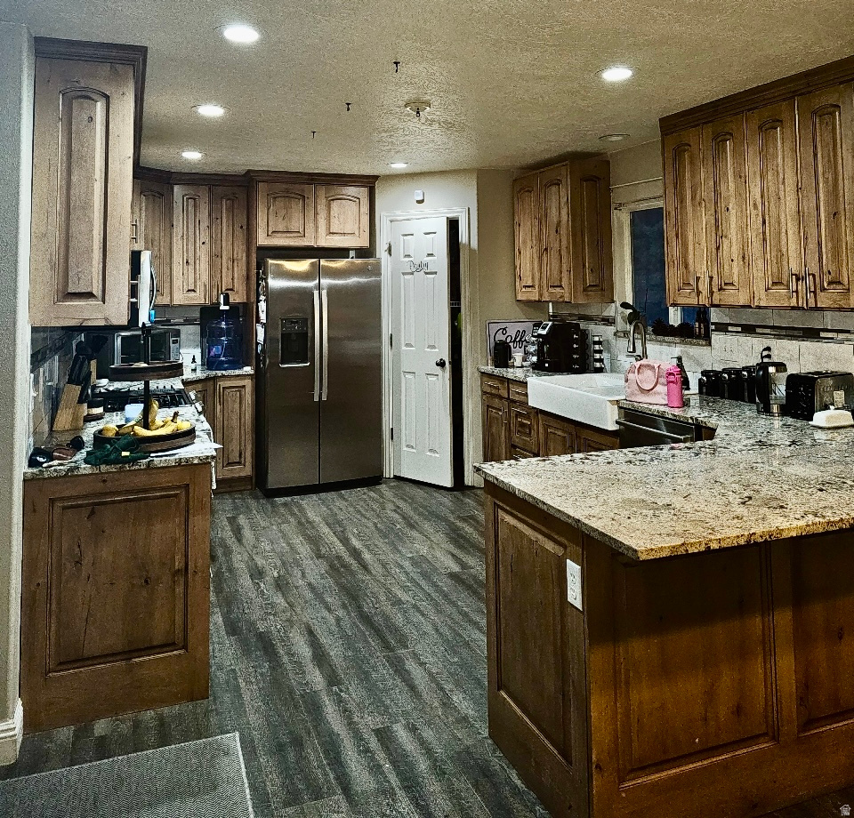 OQUIRRH HIGHLANDS #8 - Residential