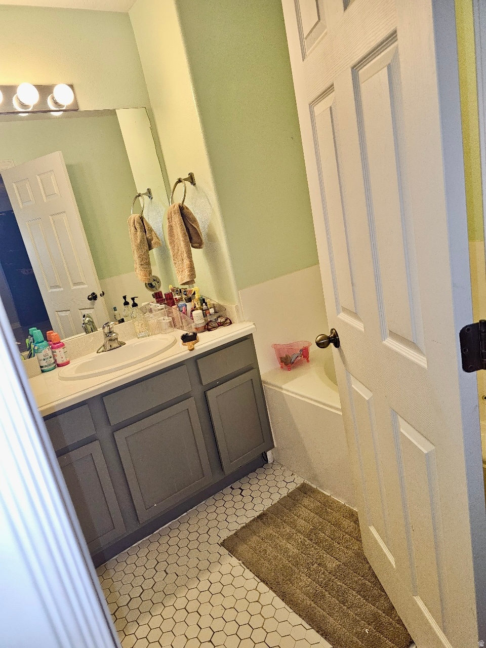 OQUIRRH HIGHLANDS #8 - Residential