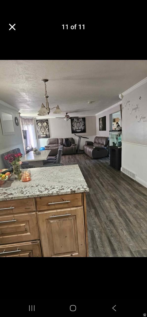 OQUIRRH HIGHLANDS #8 - Residential