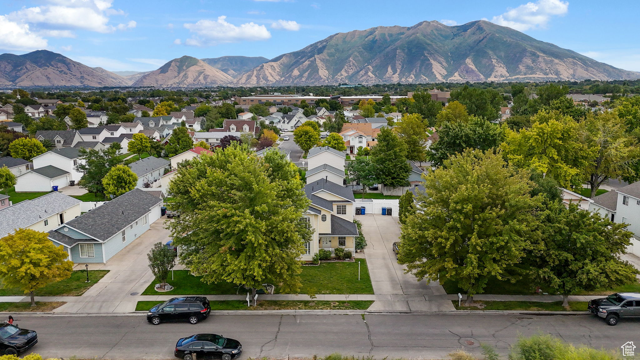 SUNSET PARK - Residential
