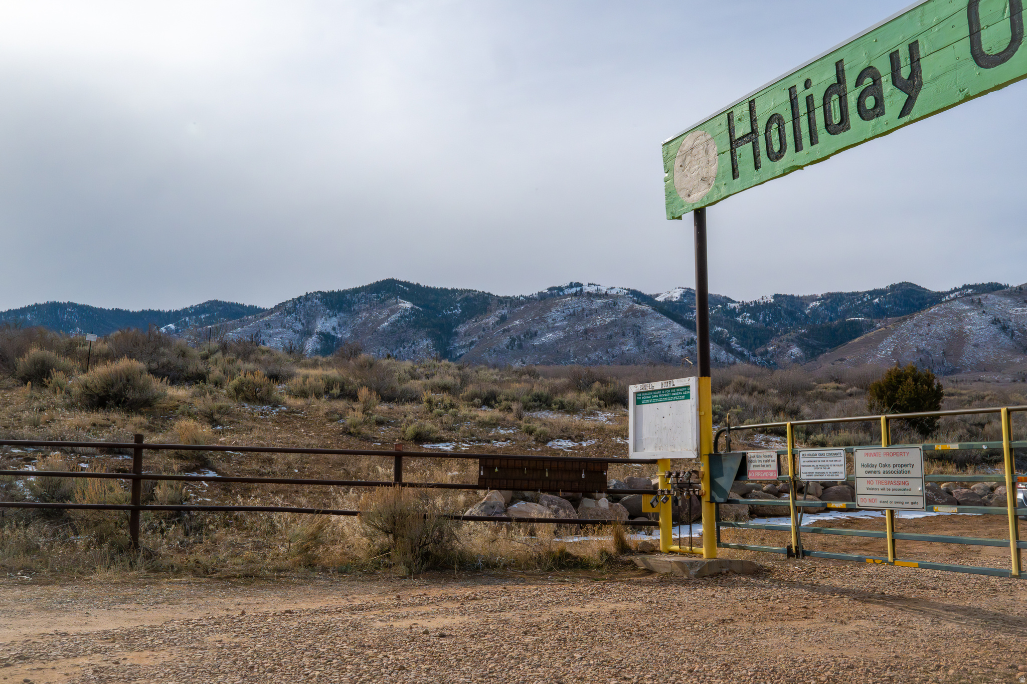 HOLIDAY OAKS ESTATES - Land