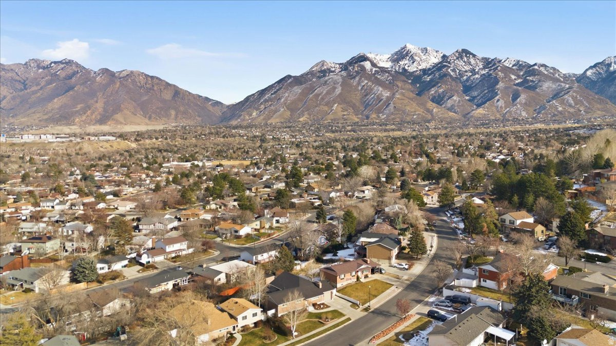 OAKWOOD ESTATES #1 - Residential